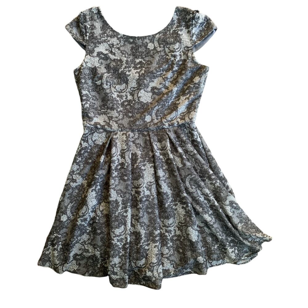Betsey Johnson Gray Lace Floral Print Pleated Preppy Dress Size 12